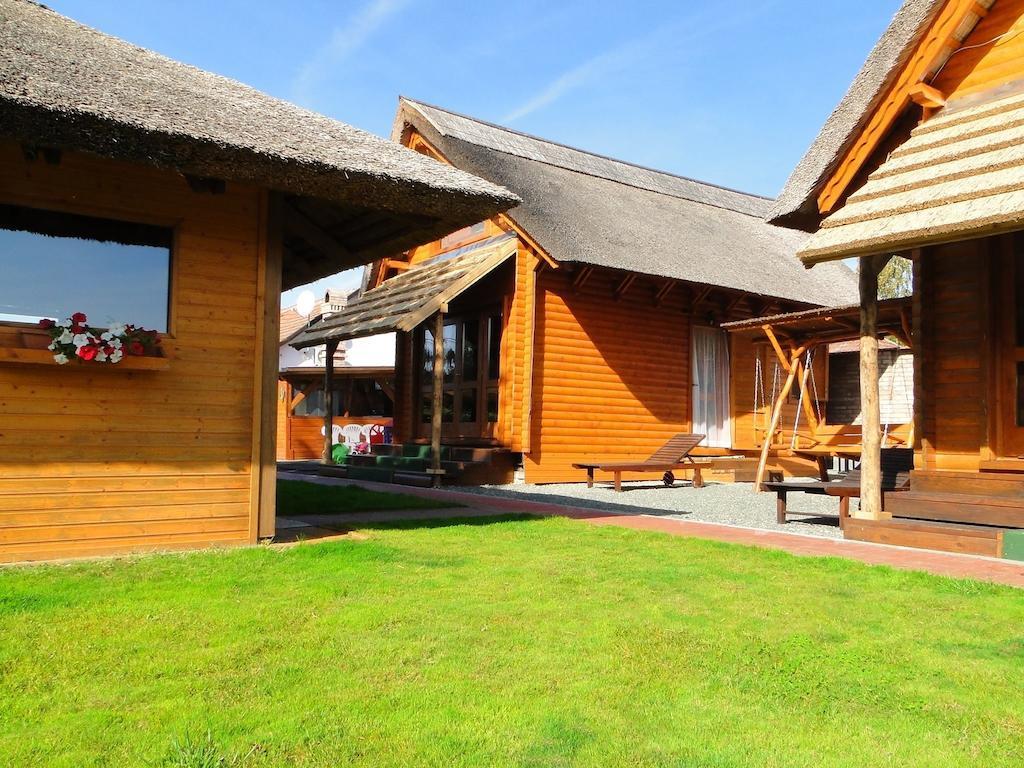 Sulyom Panzio Apartment ทิสซาฟือแรด ห้อง รูปภาพ